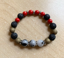 Load image into Gallery viewer, 7.3” Dare To Be Different Bracelet aromatherapy 7.3”