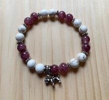 Load image into Gallery viewer, 7.3” Bulldog Life bracelet-howlite and red aventurine with silver accents and bulldog charm