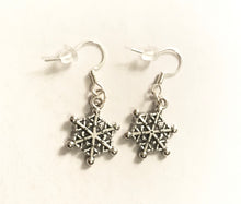 Load image into Gallery viewer, SNOWFLAKE HOLIDAY GIFT SET Sterling Silver Hooks