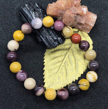 Load image into Gallery viewer, 6.8” Mookaite stretchy Bracelet