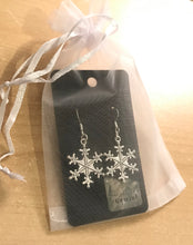 Load image into Gallery viewer, SNOWFLAKE HOLIDAY GIFT SET Sterling Silver Hooks