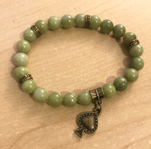 Load image into Gallery viewer, Jade Spade Bracelet - jade crystal with bronze accents and bronze spade charm