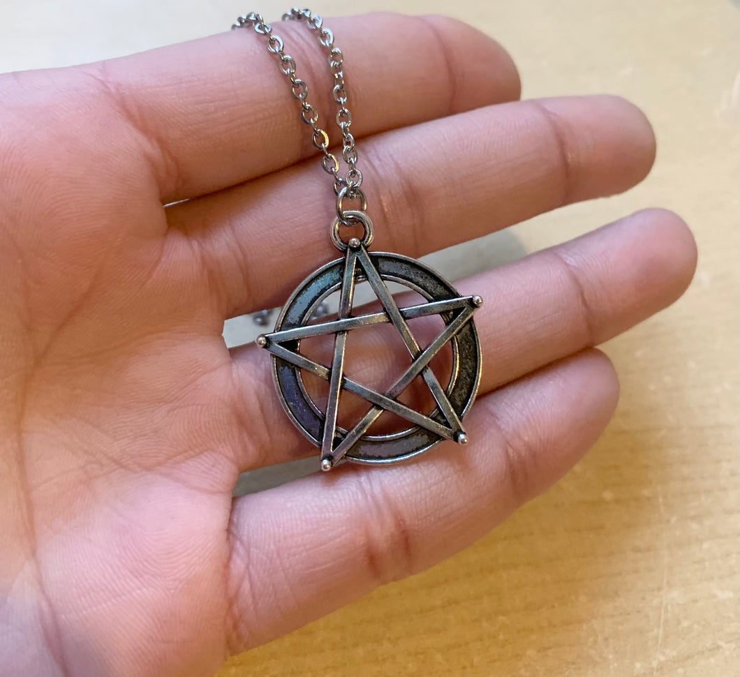 Blessed Be Pentacle Necklace - Stainless Steel chain