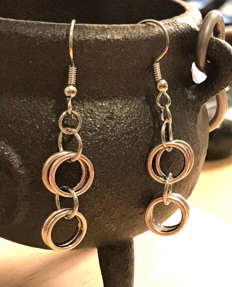 Going in Circles Earrings - silver toned circles *limited*